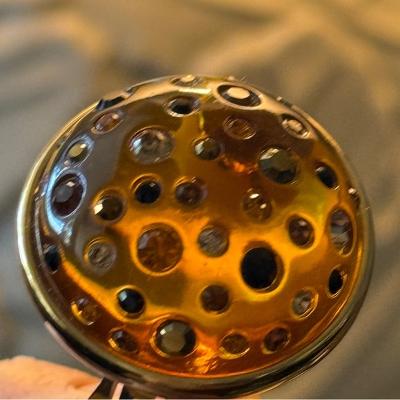 VTG Joan Rivers Gold Tone Amber Color Clip Earrings - Picture 7 of 11